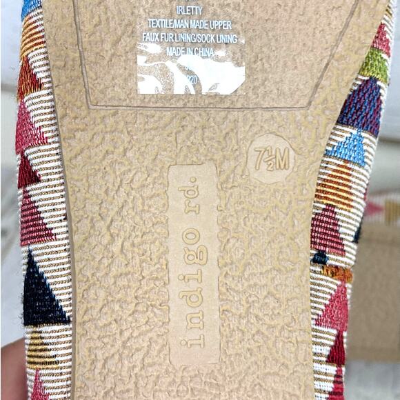 Indigo Rd. Womens 7.5 Faux Fur Lined Textile Aztec Moccasin Slip-On Slippers NEW - Picture 7 of 8